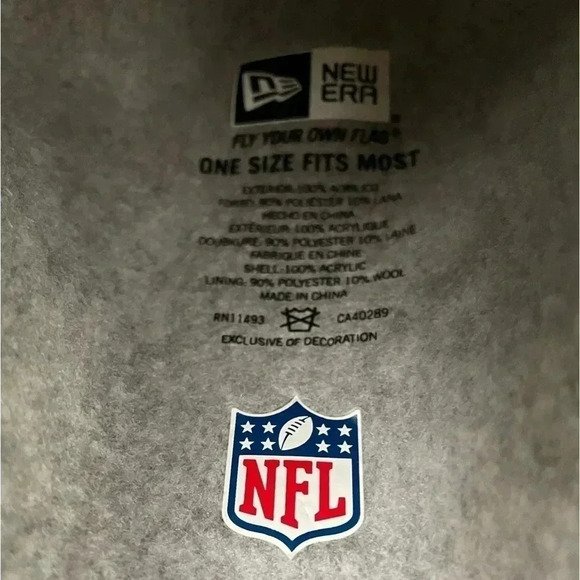 NFL Seattle Seahawks Pom Beanie - Picture 7 of 8